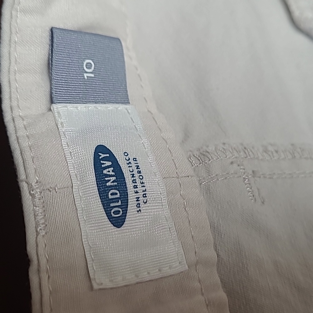 Ladie's Shorts ❤️ - Picture 5 of 6